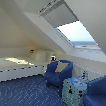 Hansa Hotel 3*
