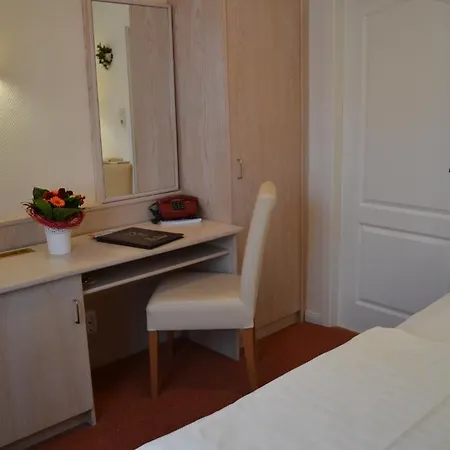 Szálloda Hansa 3*